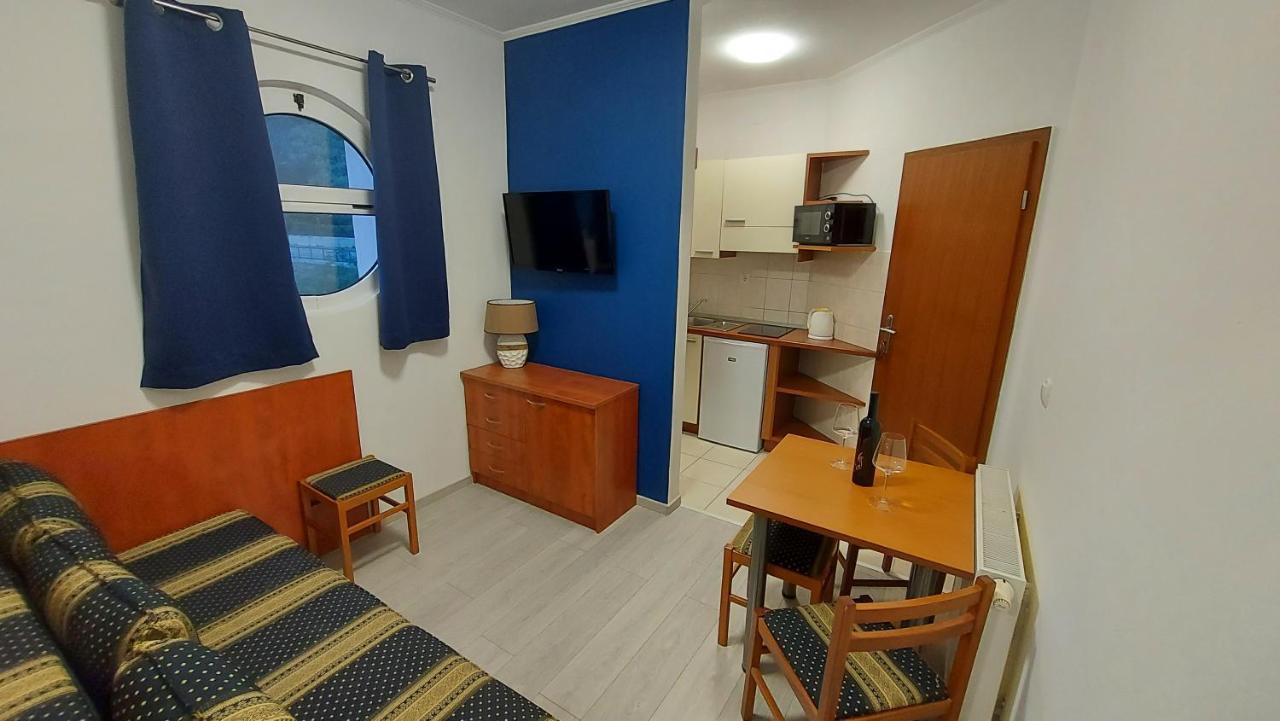 Villa Rossa Tučepi Exteriör bild