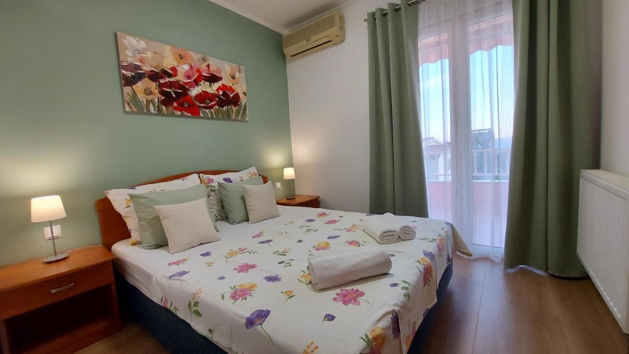 Villa Rossa Tučepi Exteriör bild