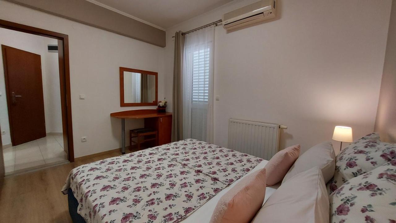 Villa Rossa Tučepi Exteriör bild